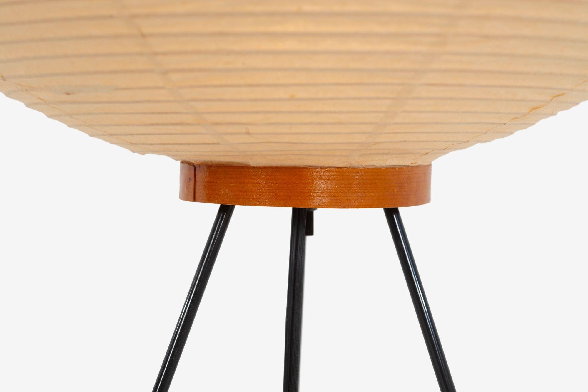 Isamu Noguchi pour la sculpture lumineuse Akari, modèle 10A en vente 2