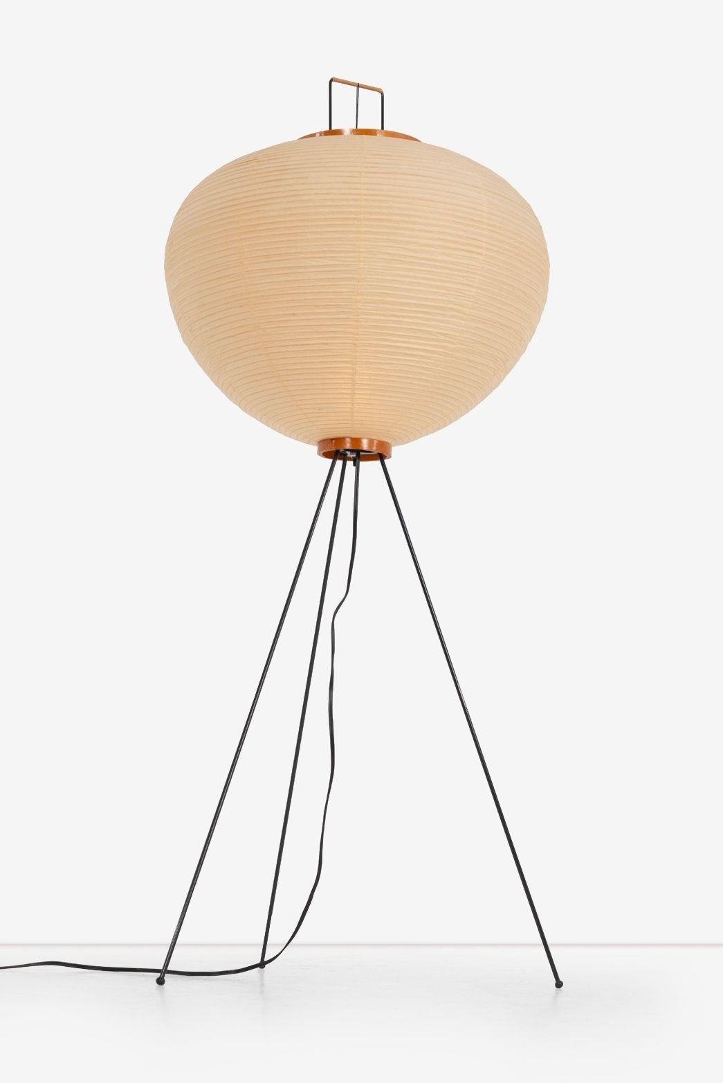 Isamu Noguchi pour la sculpture lumineuse Akari, modèle 10A en vente 3