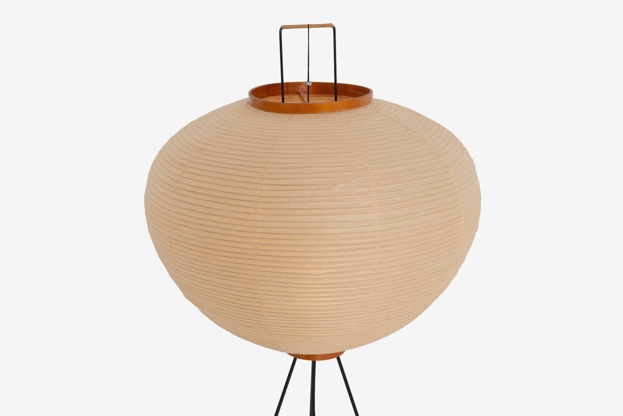 Japonais Isamu Noguchi pour la sculpture lumineuse Akari, modèle 10A en vente