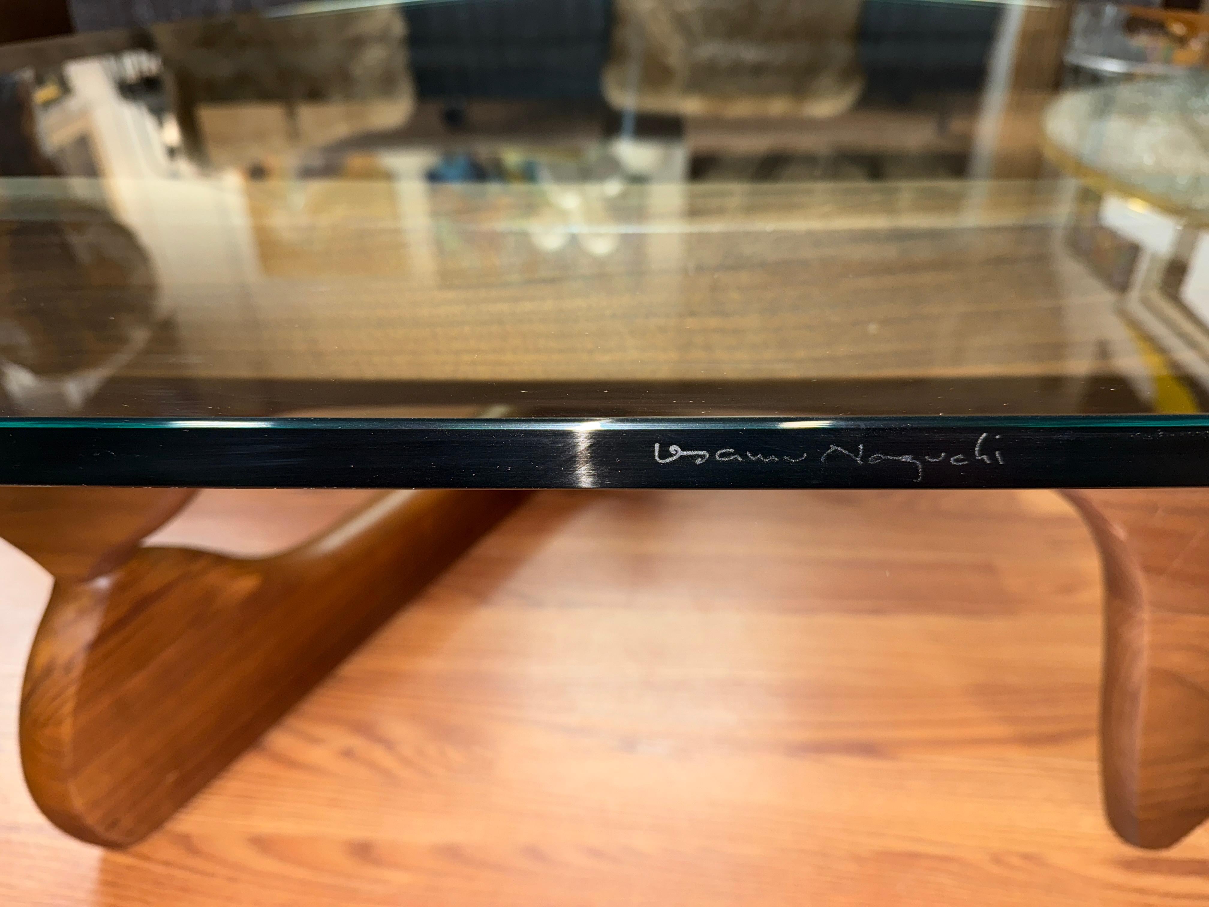 Isamu Noguchi for Herman Miller Coffee Table in Walnut, Signed 2