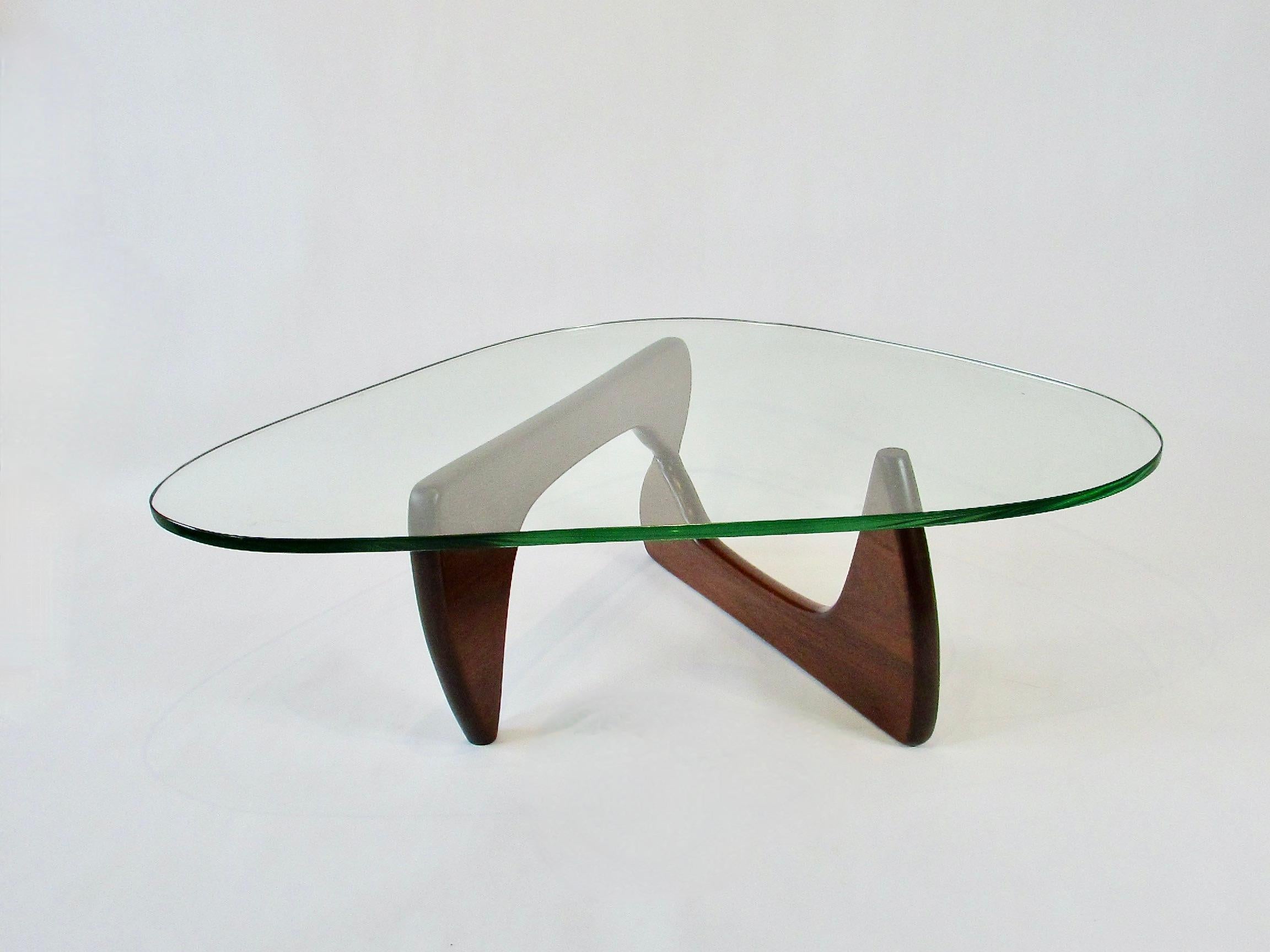 20th Century Isamu Noguchi Herman Miller Second Generation IN-50 Cocktail table For Sale