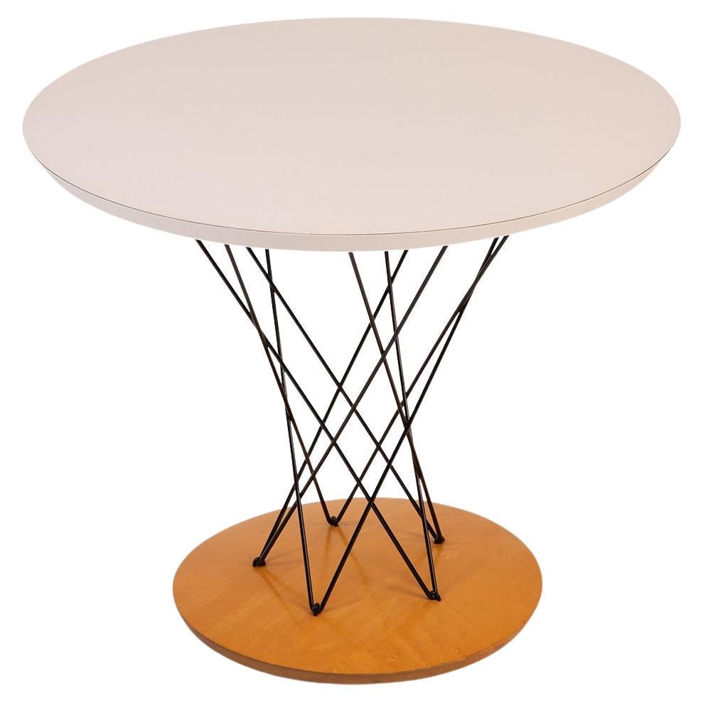 Table d'appoint Cyclone d'Isamu Noguchi Knoll