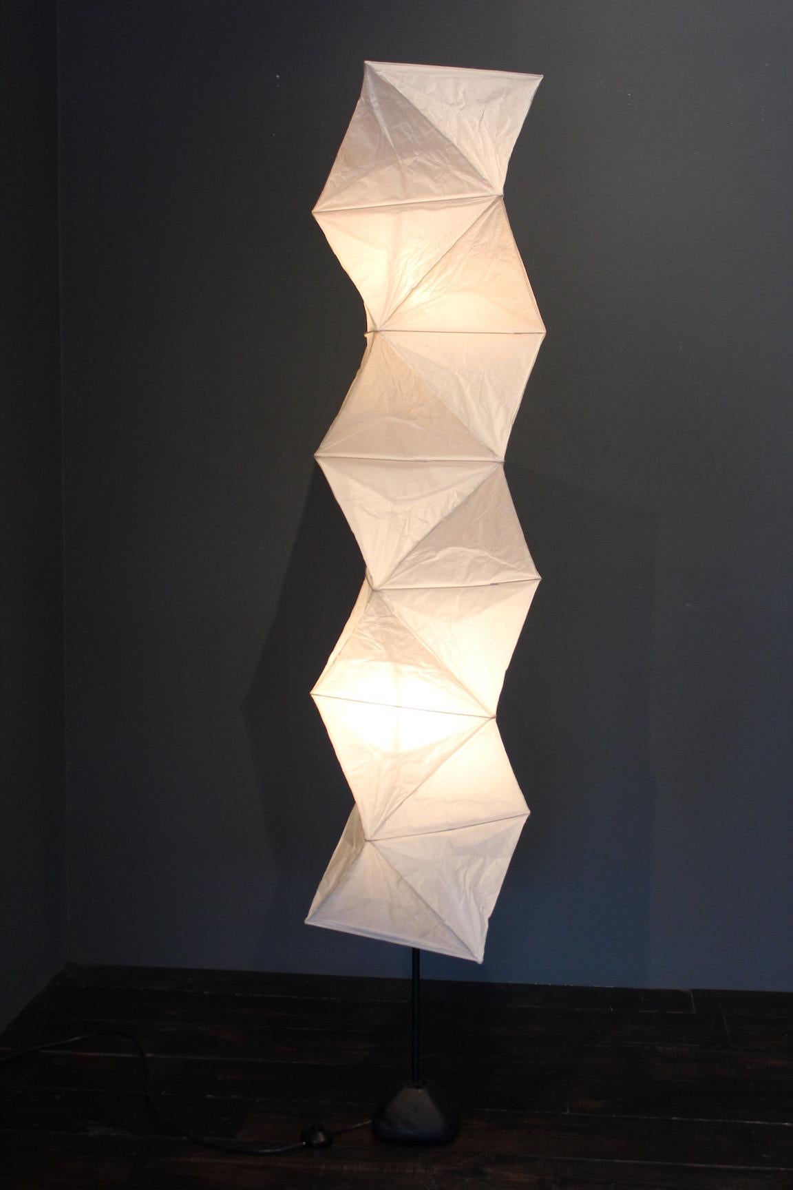 Isamu Noguchi L8 Floor Lamp In Good Condition In Dallas, TX