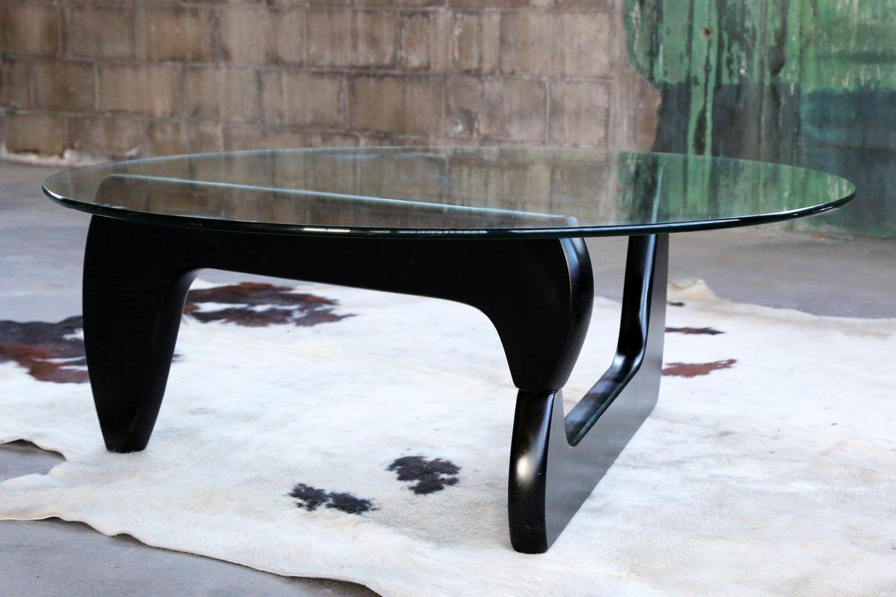 Isamu Noguchi Mid-Century Modern Coffee Table Herman Miller Signed Ebonized 1948 In Good Condition In Brooklyn, NY