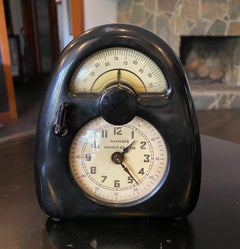 Isamu Noguchi Moderne Hawkeye-Uhr mit gemessener Zeit, um 1932