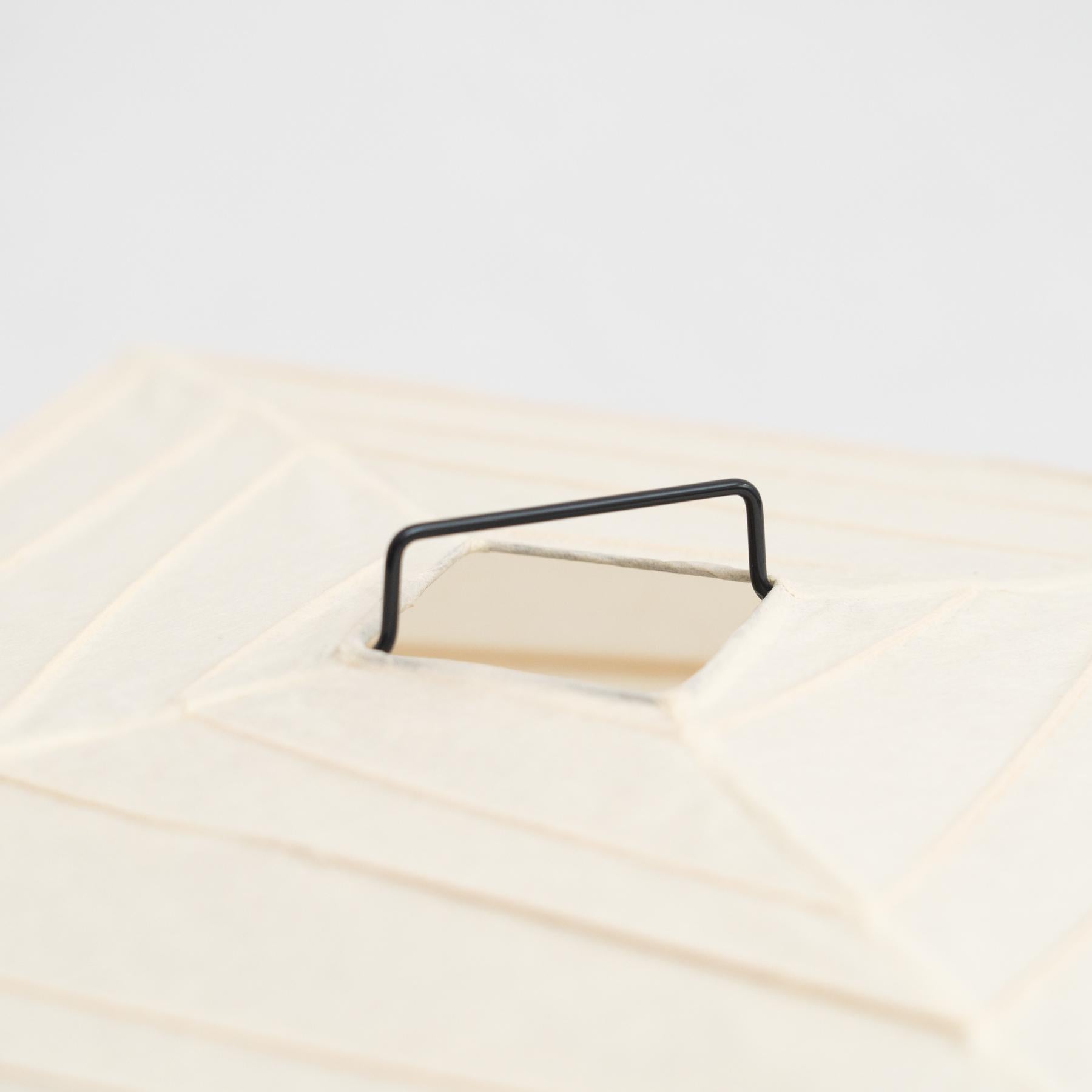 Isamu Noguchi Mid-Century Modern Paper Akari 3x Table Lamp en vente 1