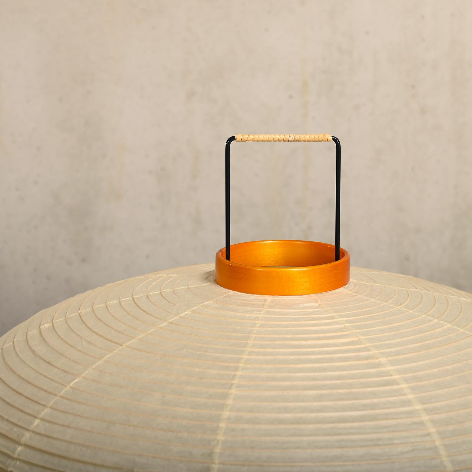 Isamu Noguchi Model 9A Akari Light Sculpture Handcrafted by Ozeki, Japan 2
