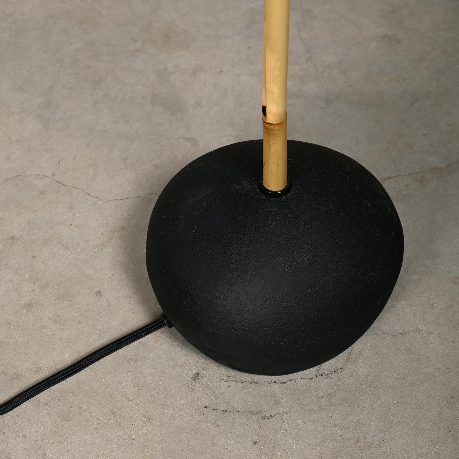 Isamu Noguchi Model BB3-33S Akari Light Sculpture hand crafted by Ozeki, Japan 4