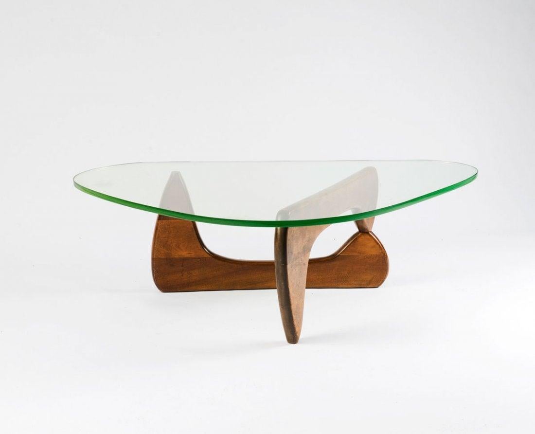 American Isamu Noguchi Modern Coffee Table 1st Generation Coffee Table Herman Miller 1944