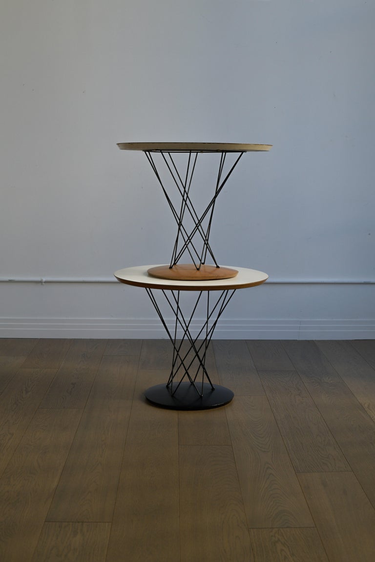 Isamu Noguchi Occasional table, model 87 Knoll Associates USA