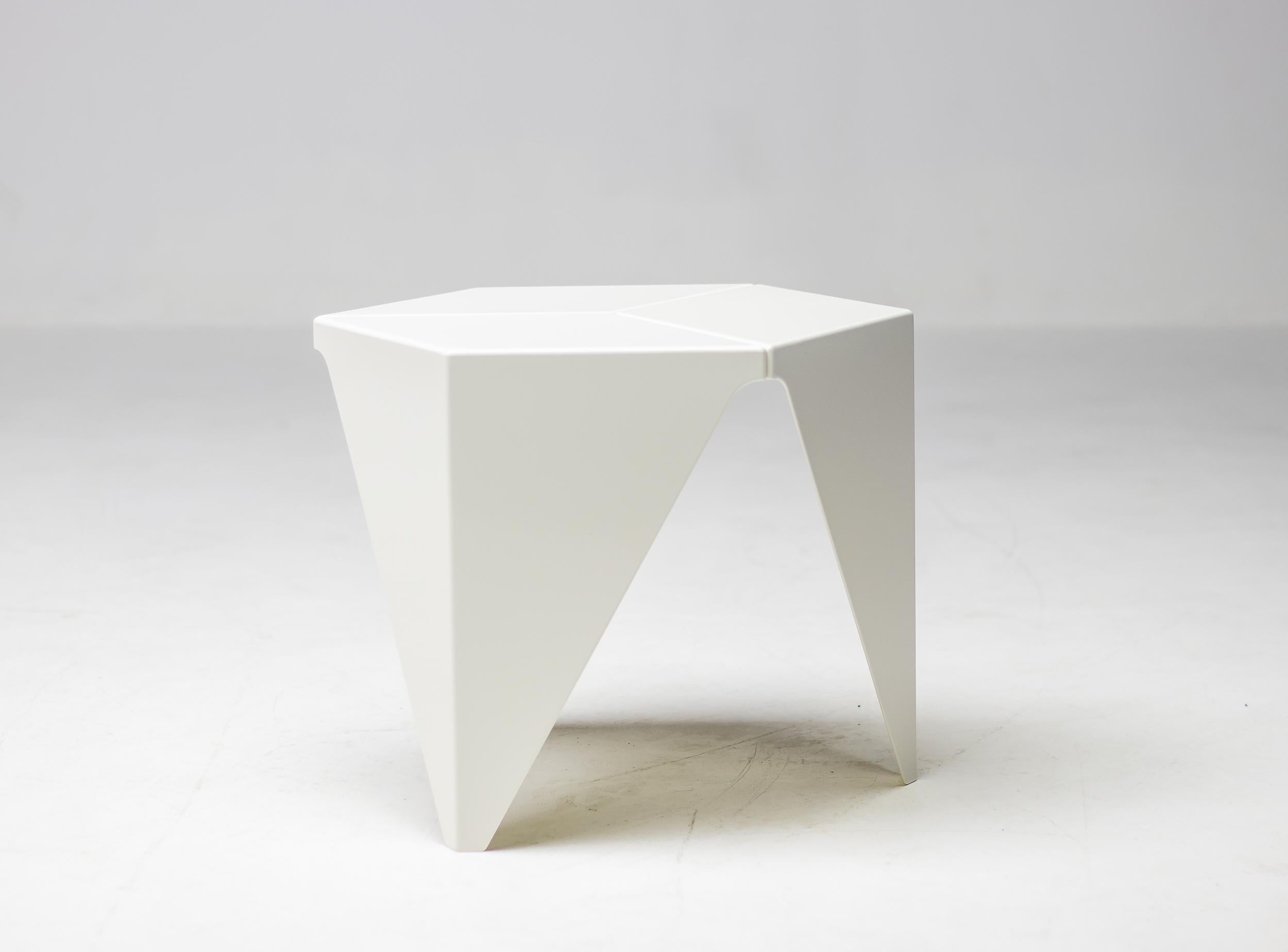Mid-Century Modern Isamu Noguchi Prismatic Table