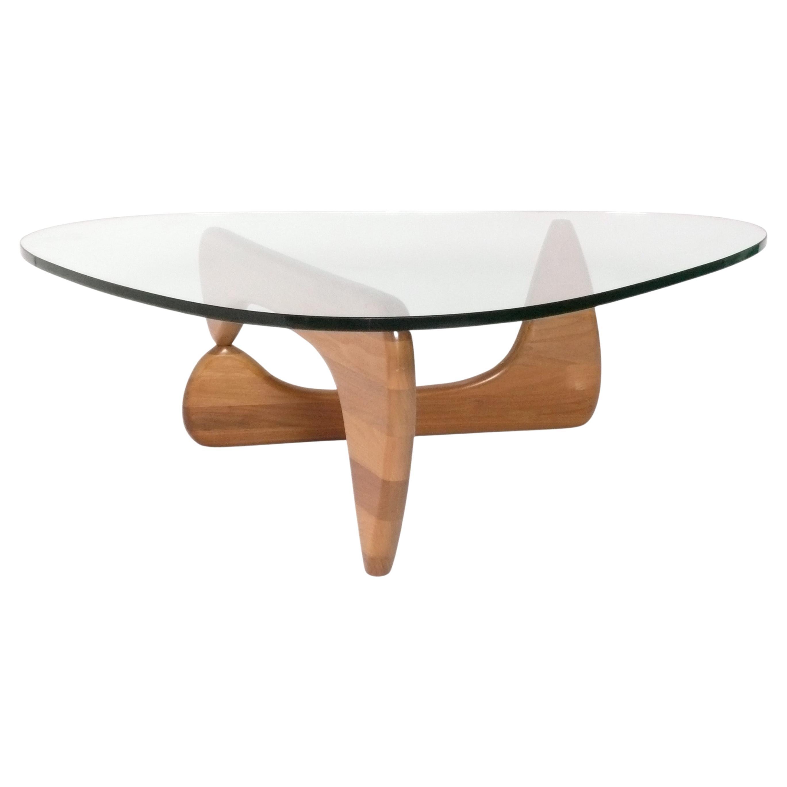 Isamu Noguchi Style Coffee Table in vendita