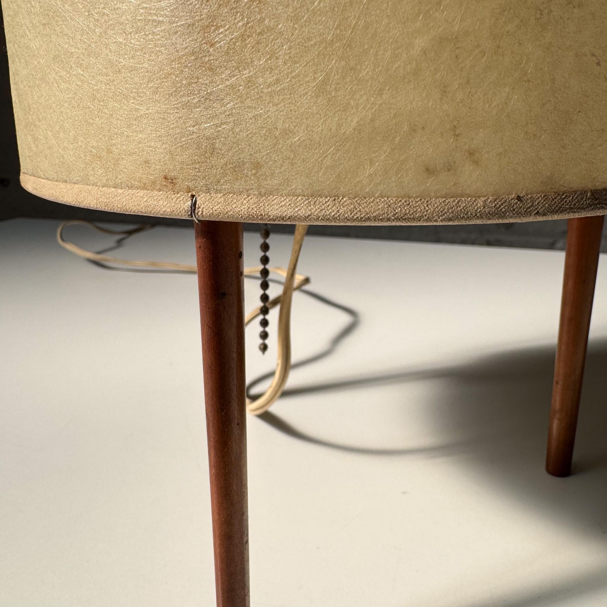 Mid-20th Century Isamu Noguchi Table Lamp No. 9 for Knoll For Sale
