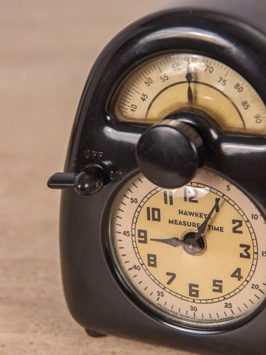 Mid-20th Century Isamu Noguchi Time Measured Hawkeye Clock