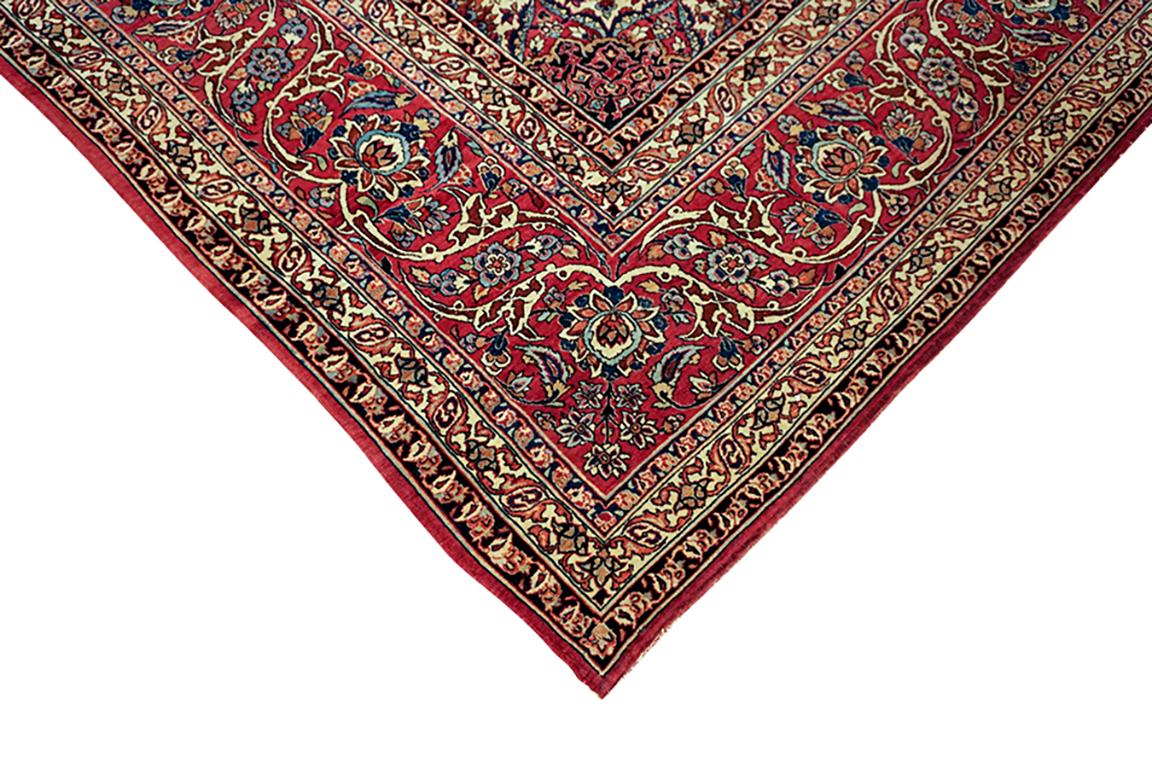 Isfahan, Dimensioni: 8' 7 
