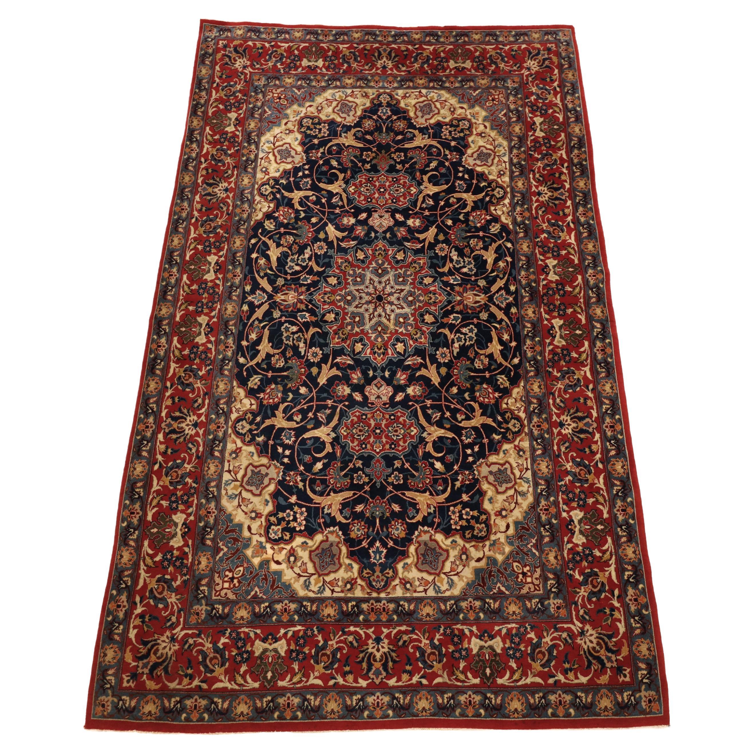 Isfahan Antiker Teppich - 3'5" x 5'8" im Angebot