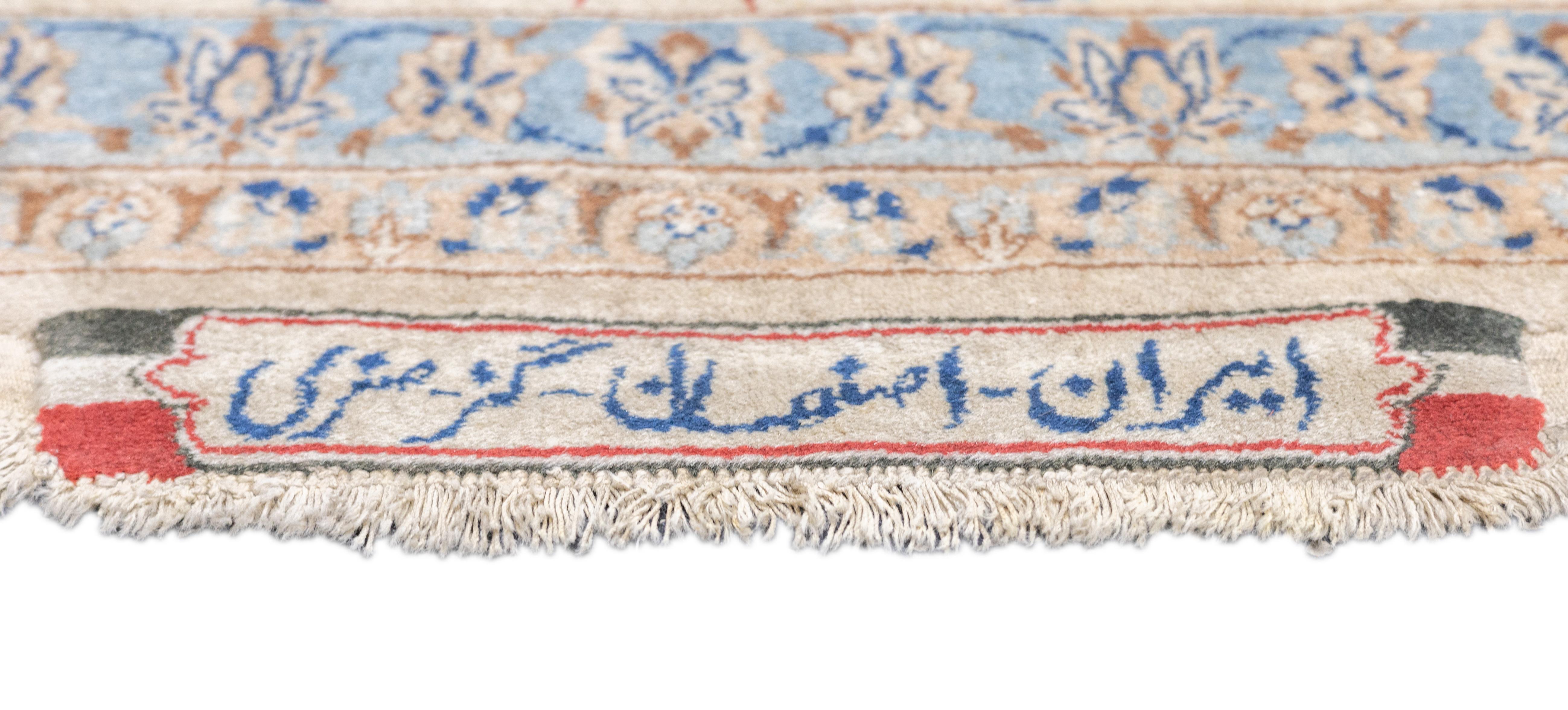 Isfahan Extremely Fine Wool & Silk Foundation. Signierter Teppich 5'3'' x 9'2'' (21. Jahrhundert und zeitgenössisch) im Angebot