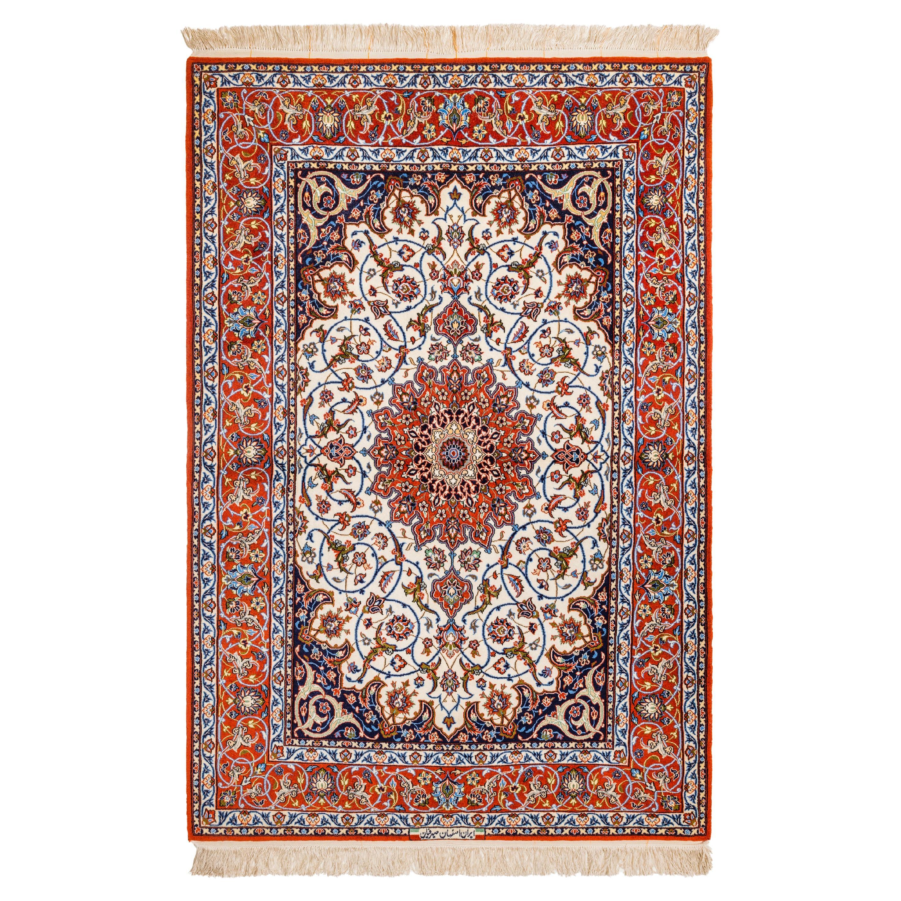 Isfahan, authentique tapis persan en laine ivoire 5' 5" X 3' 8"
