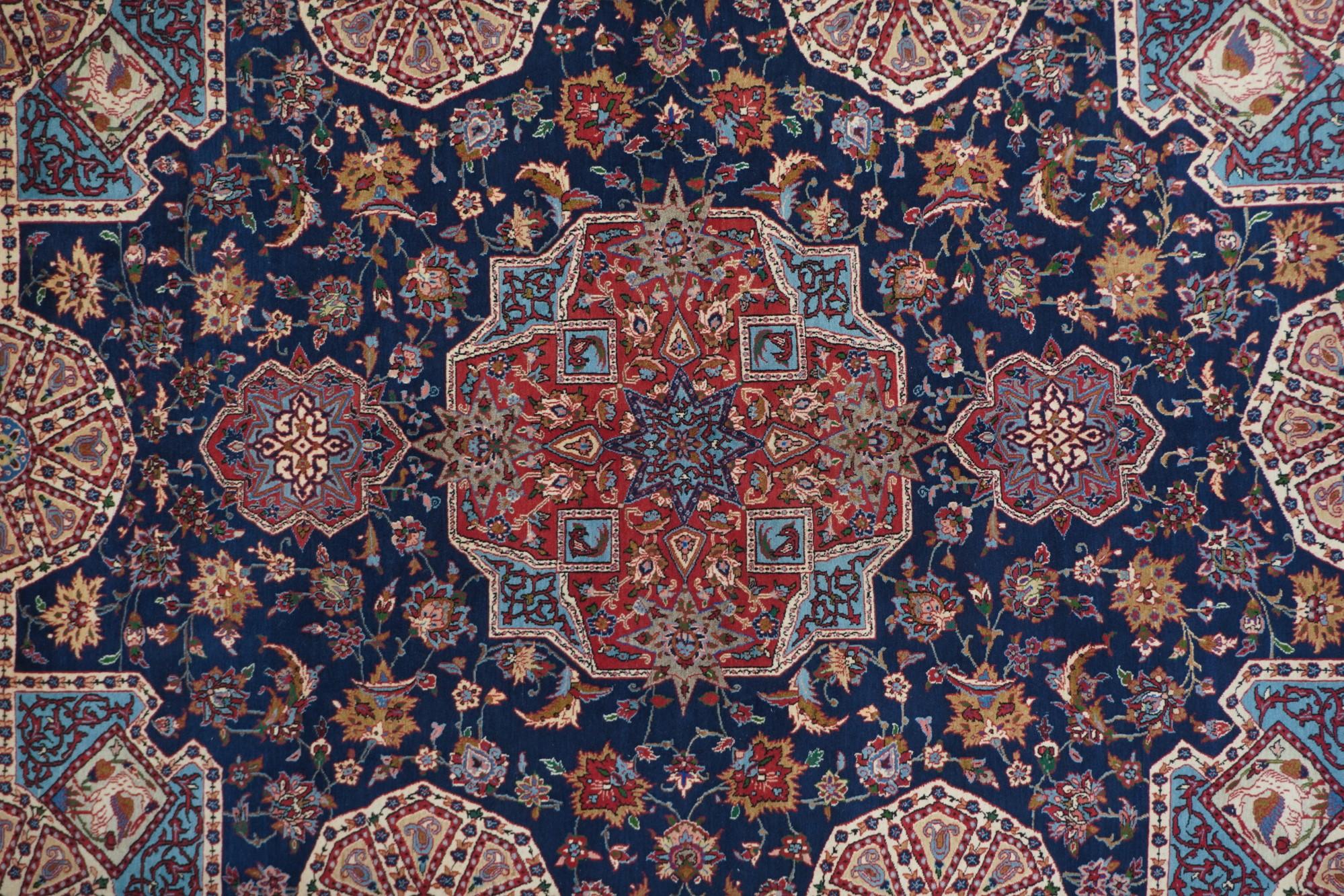 Isfahan Rug In Excellent Condition In New York, NY