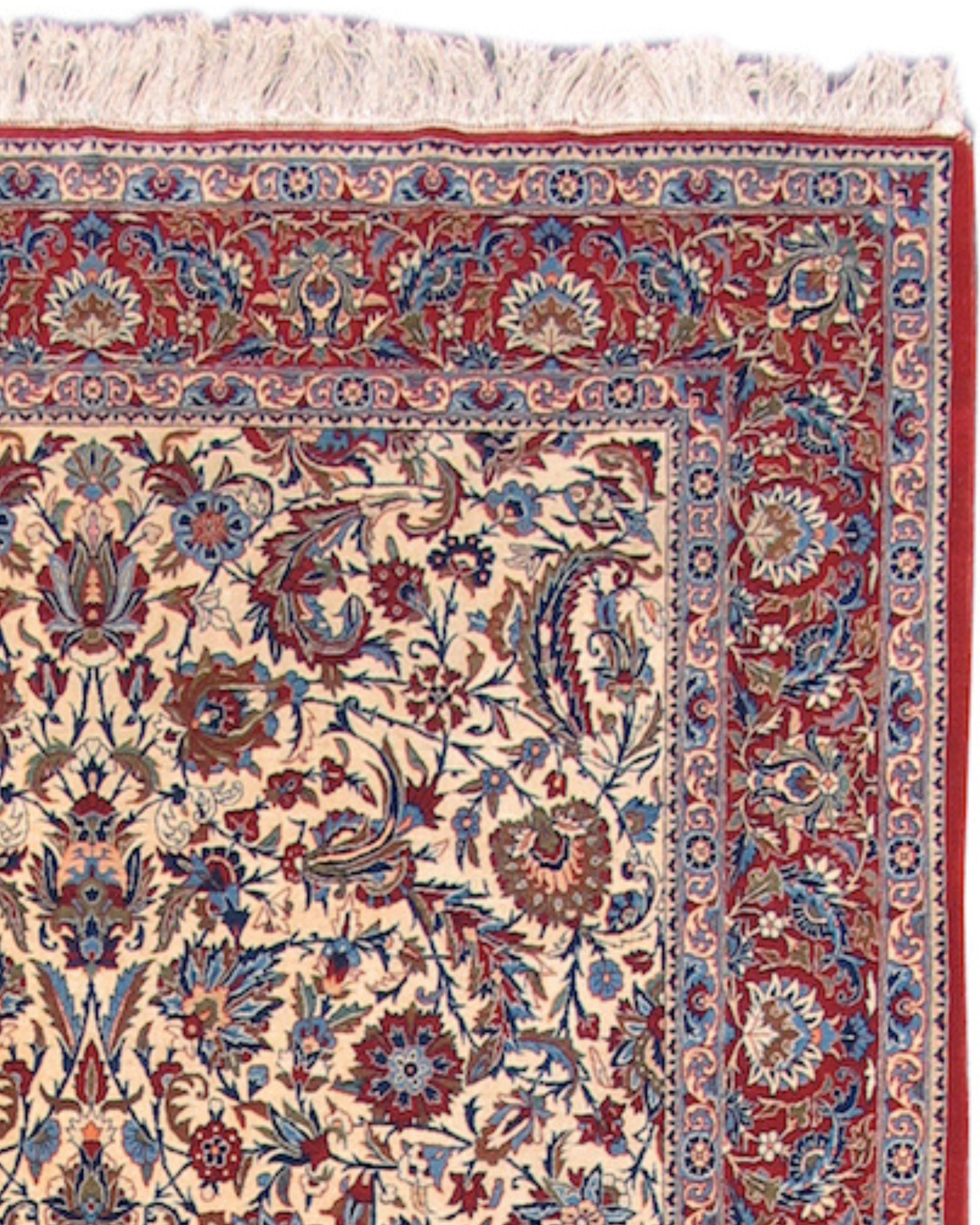 Persischer Seiden-Isfahan-Teppich, Mitte des 20. (20. Jahrhundert) im Angebot