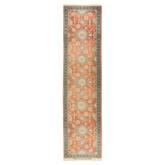 Isfahan Seyrafian Collection Läufer, handgeknüpft, 13,4 × 3,3 Fuß - rot und blau