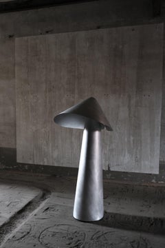 Lámpara de pie escultural de metal - Diseño, 2024 - 'Okinawa