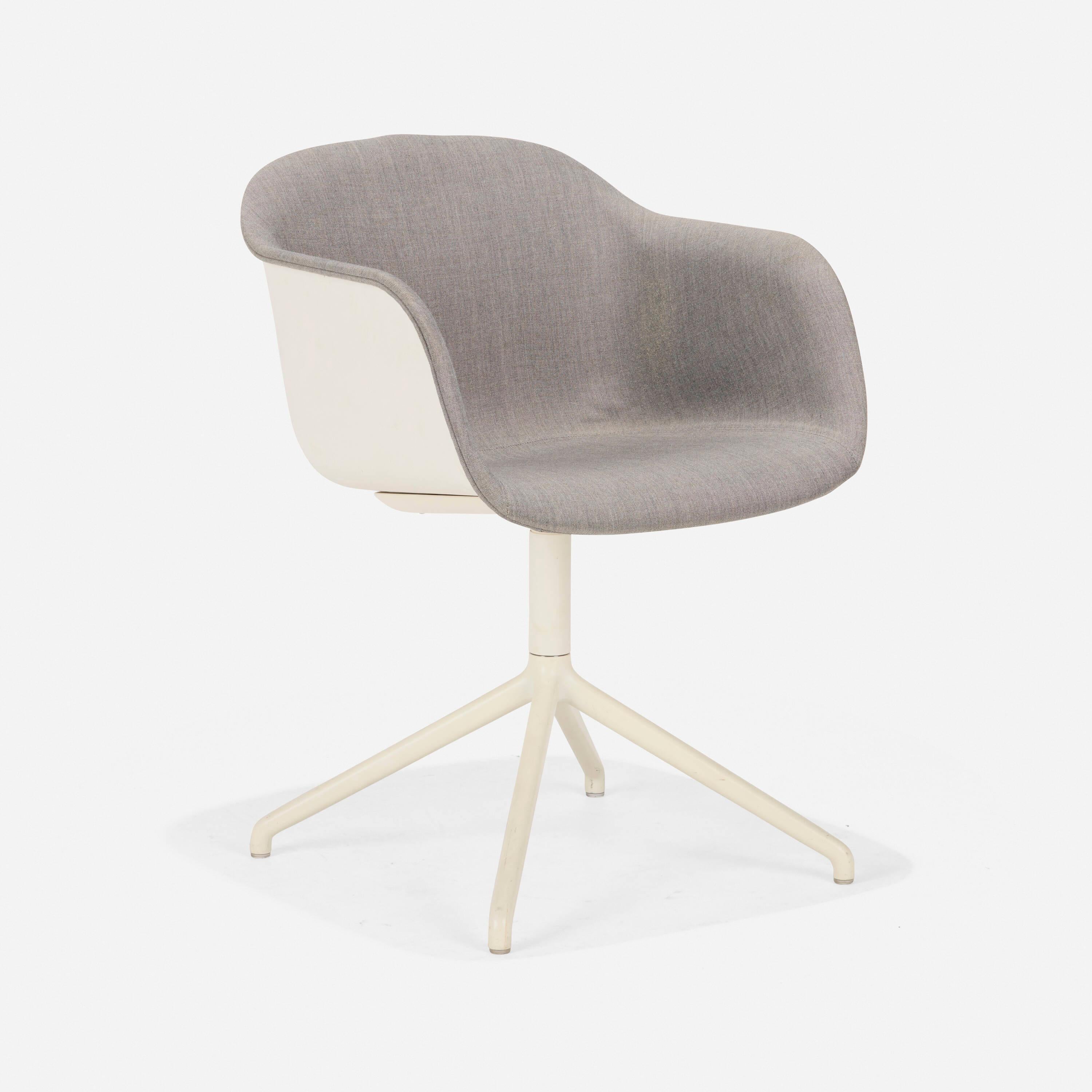 Iskos-Berlín Sillón giratorio de fibra blanda Siglo XXI y contemporáneo en venta