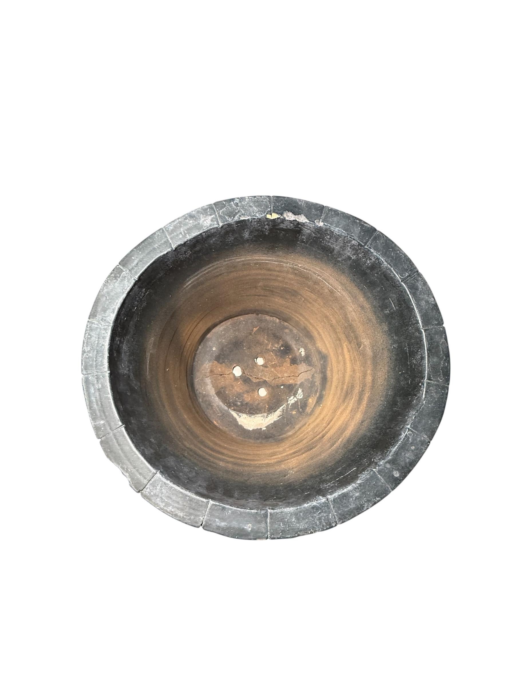 Isla Del Sol Puerto Rican Stoneware Heavy Round Planter In Good Condition In Guaynabo, PR