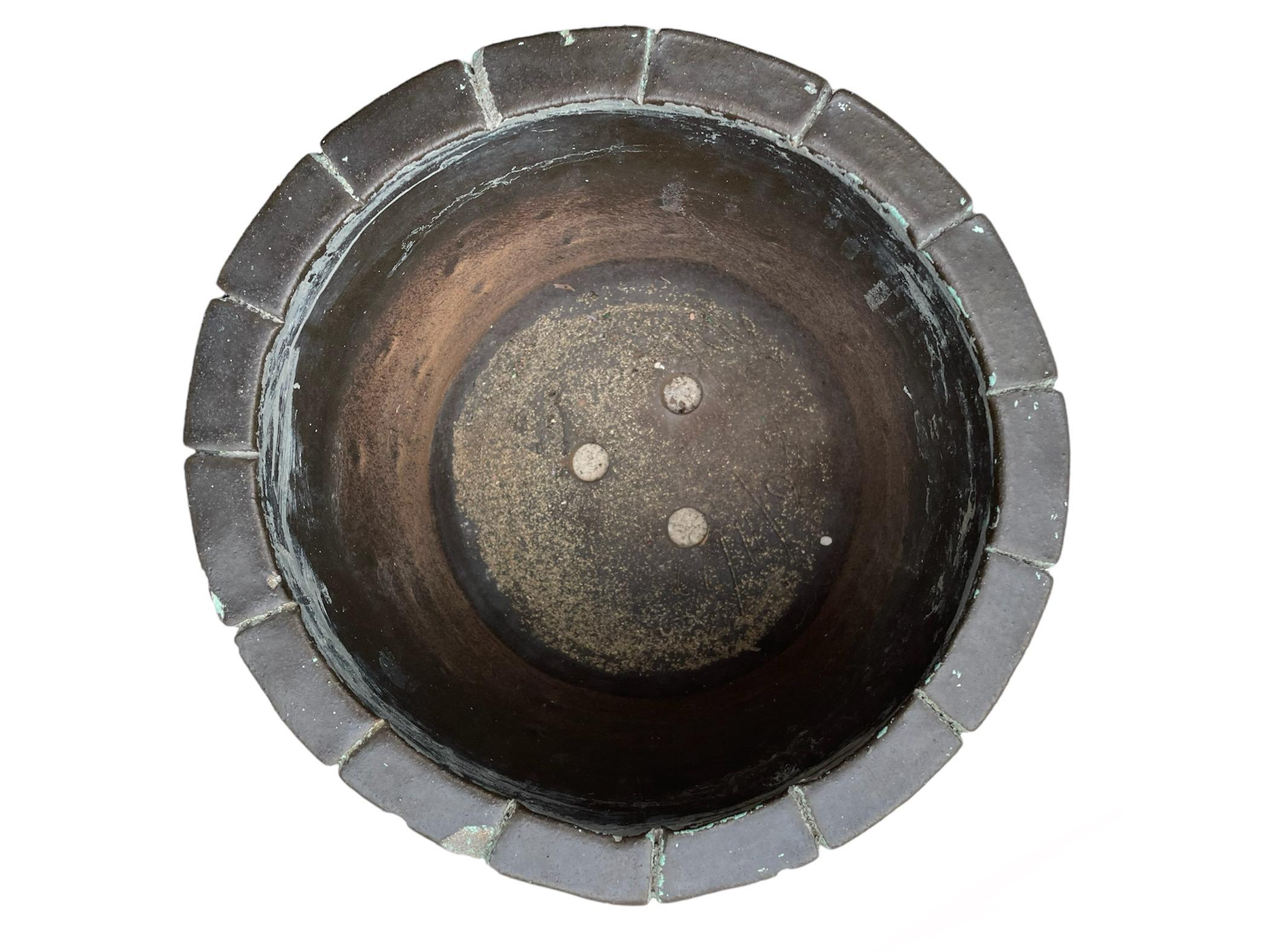 Isla Del Sol Stoneware Round Planter 3