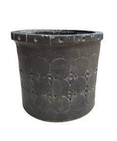 Isla Del Sol Stoneware Round Planter