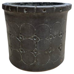 Isla Del Sol Stoneware Round Planter