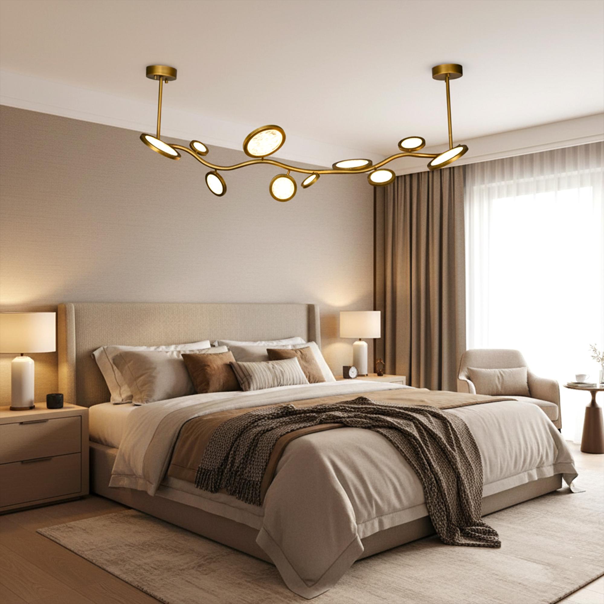 Ottone Lampade a sospensione a isola - Design a cerchi in ottone e vetro in vendita