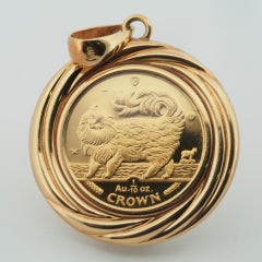 Isle of Man 1993 Maine Coon Elizabeth II Coin 1/10 oz Crown Gold Pendant Top