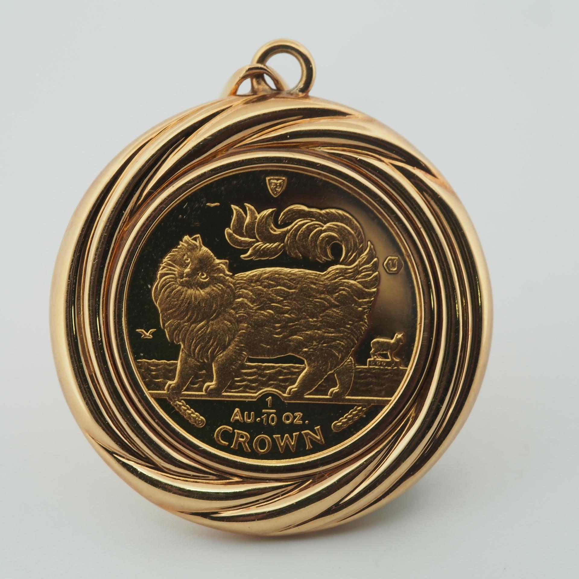 Isle of Man 1993 Maine Coon Elizabeth II Coin 1/10 oz Crown Gold Pendant Top In Good Condition For Sale In Kobe, Hyogo