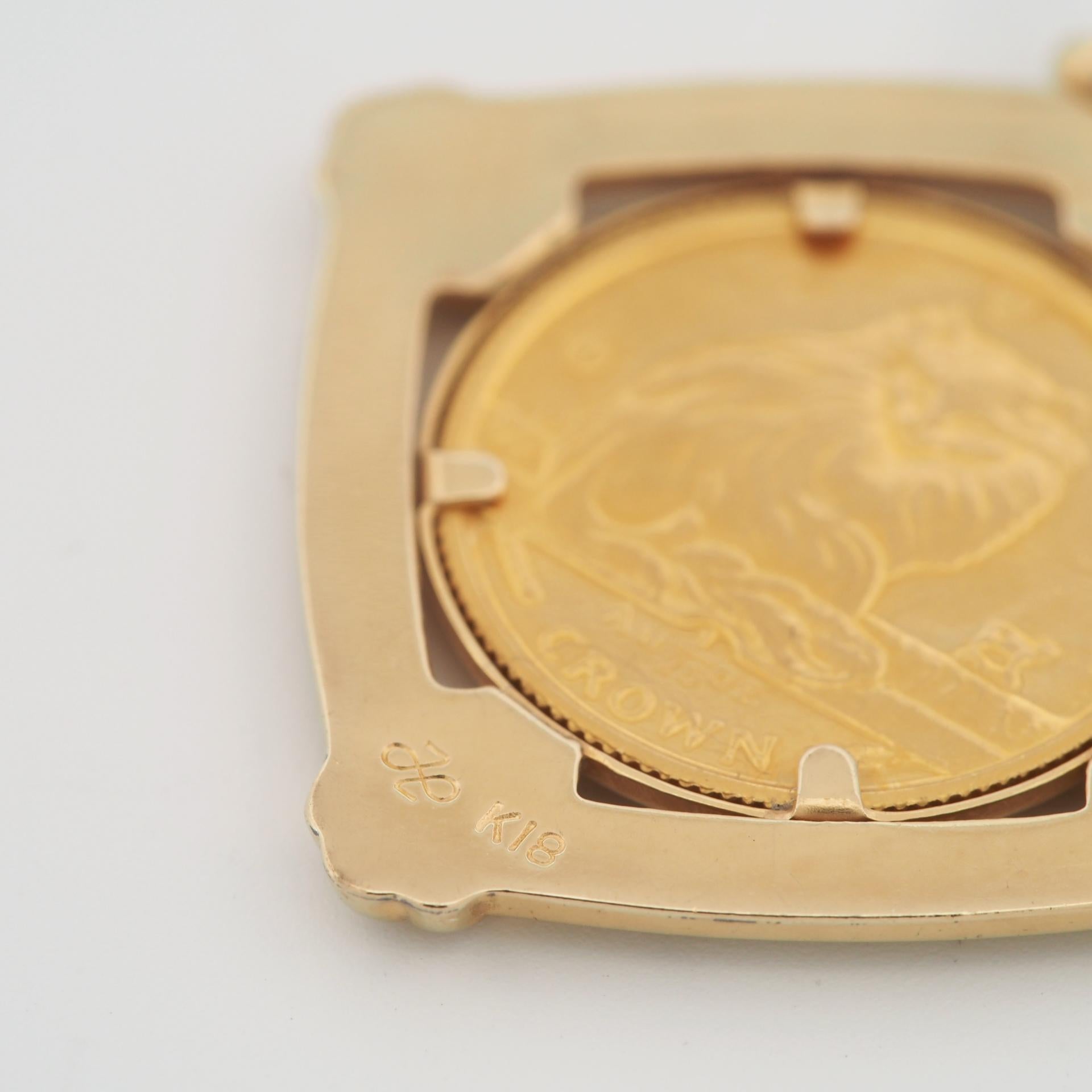 Women's or Men's Isle of Man 1995 Turkish Cat Elizabeth II Coin 1/25 oz Crown Gold Pendant Top For Sale