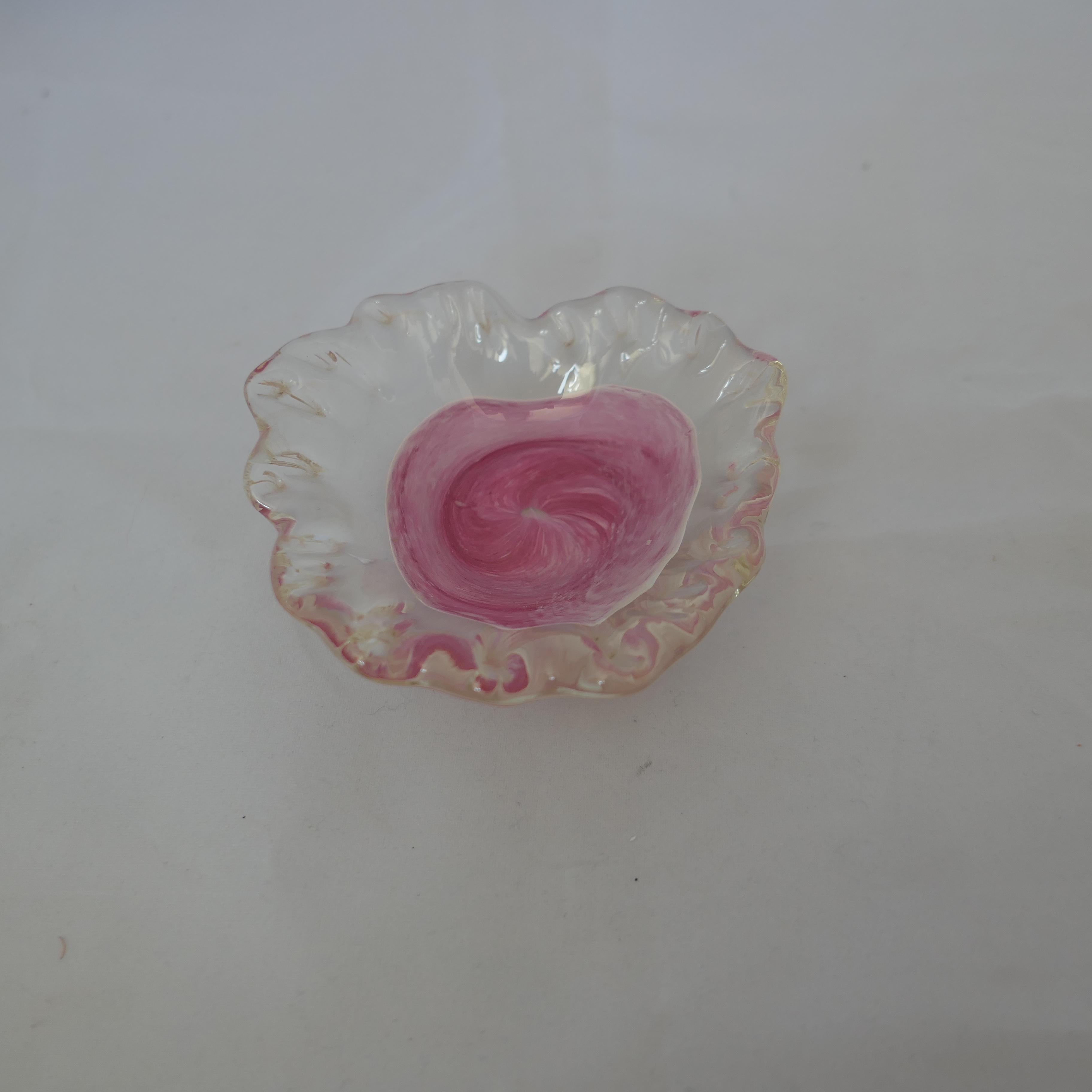 Arts and Crafts Isle of Wight Art Glass Cased Dish in Shades of Pink, with a Ruffled top    For Sale