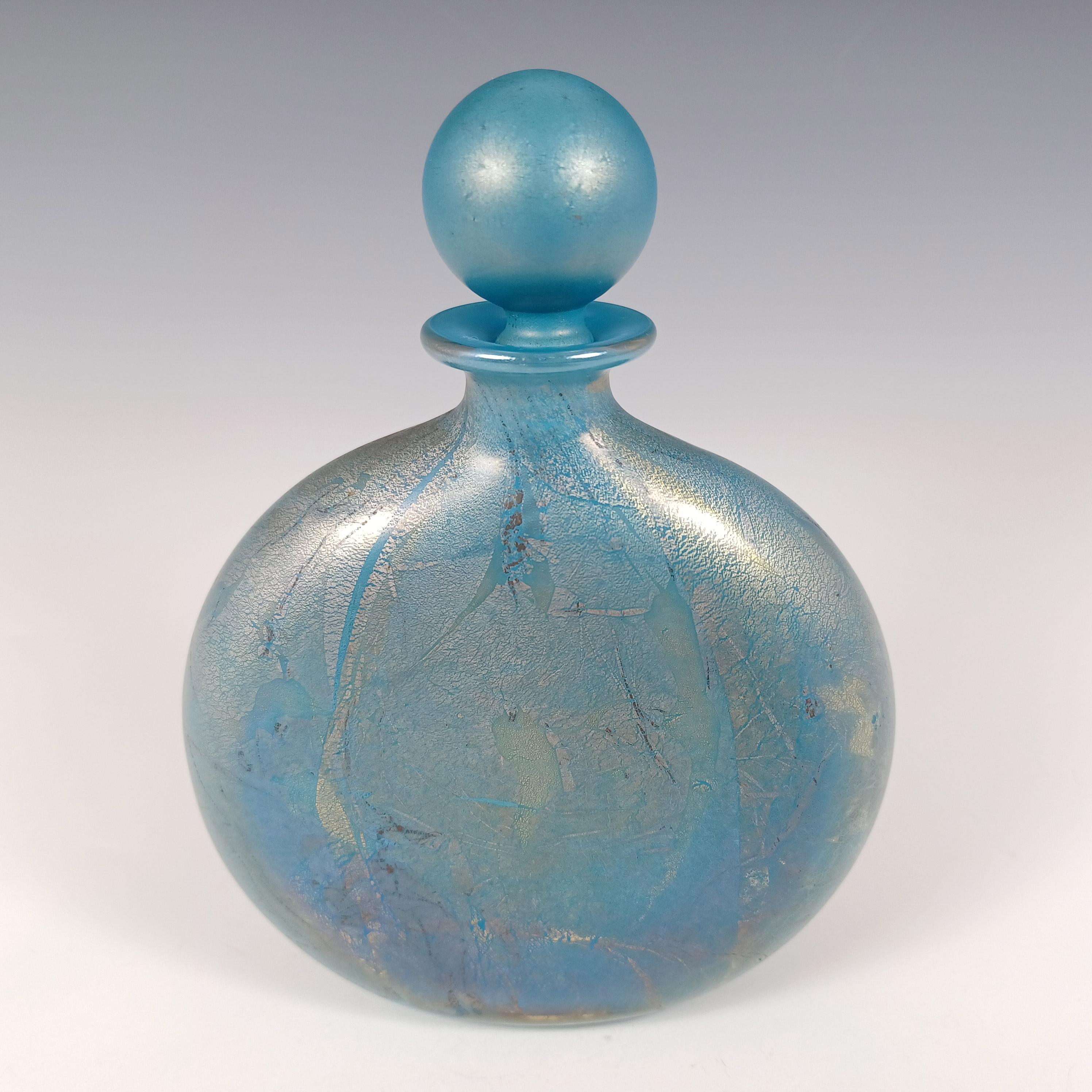 Mid-Century Modern Flacon de parfum en verre «Azurene Turquoise » Isle of Wight Studio en vente