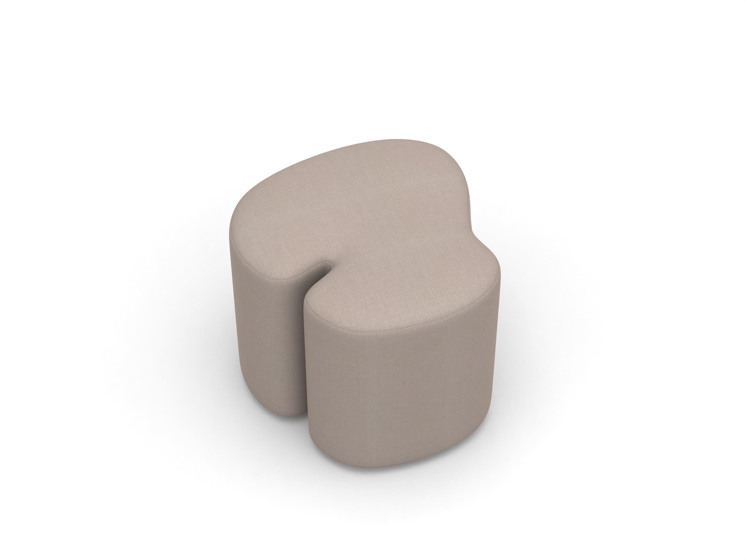 Isle Hocker Groß, Vidar Taupe (21. Jahrhundert und zeitgenössisch) im Angebot