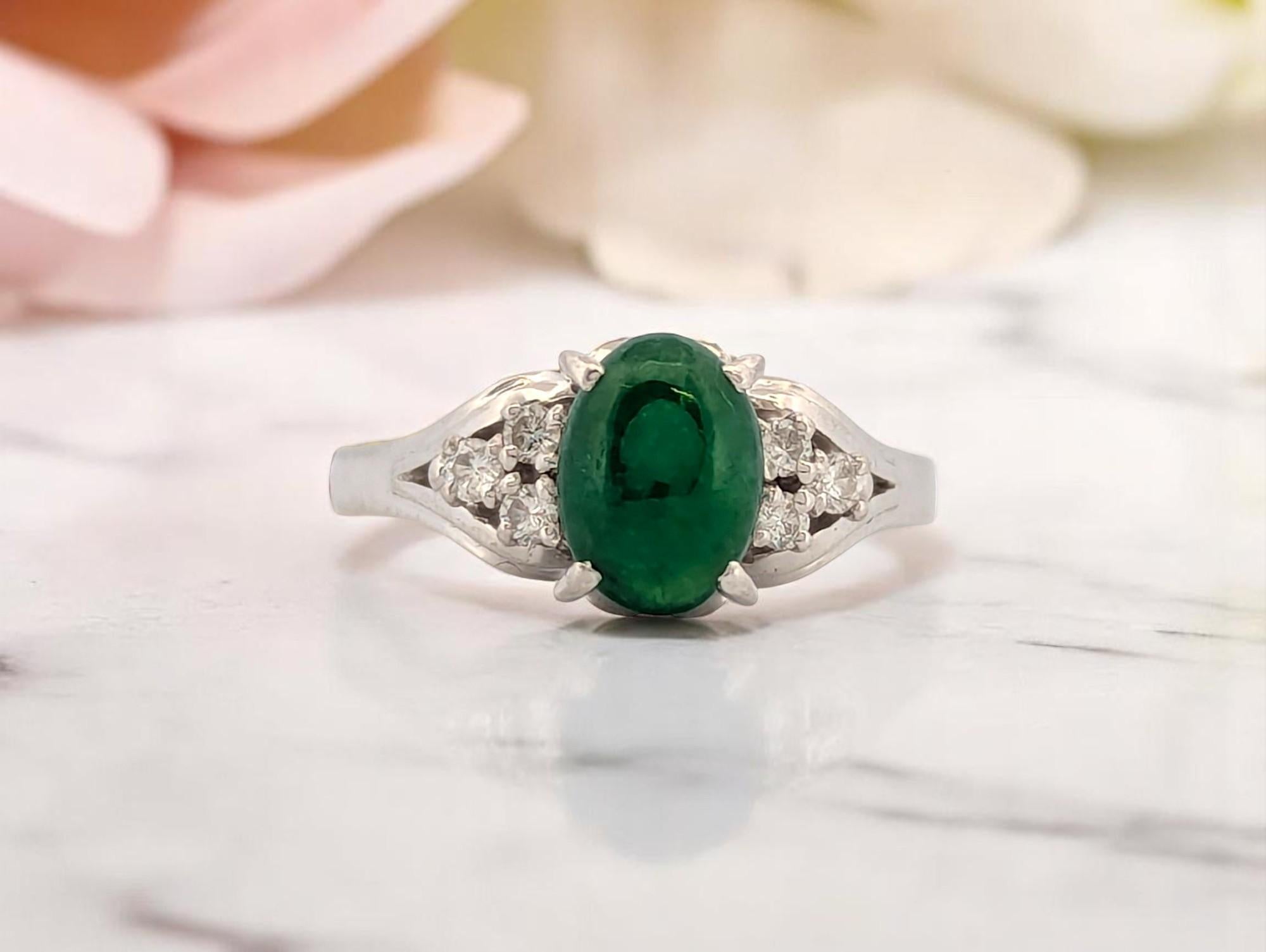 De las mujeres Ismeria Platinum Ring With 2.09 Ct Natural Jade And 0.12 Ct Diamonds Size 6.25 en venta