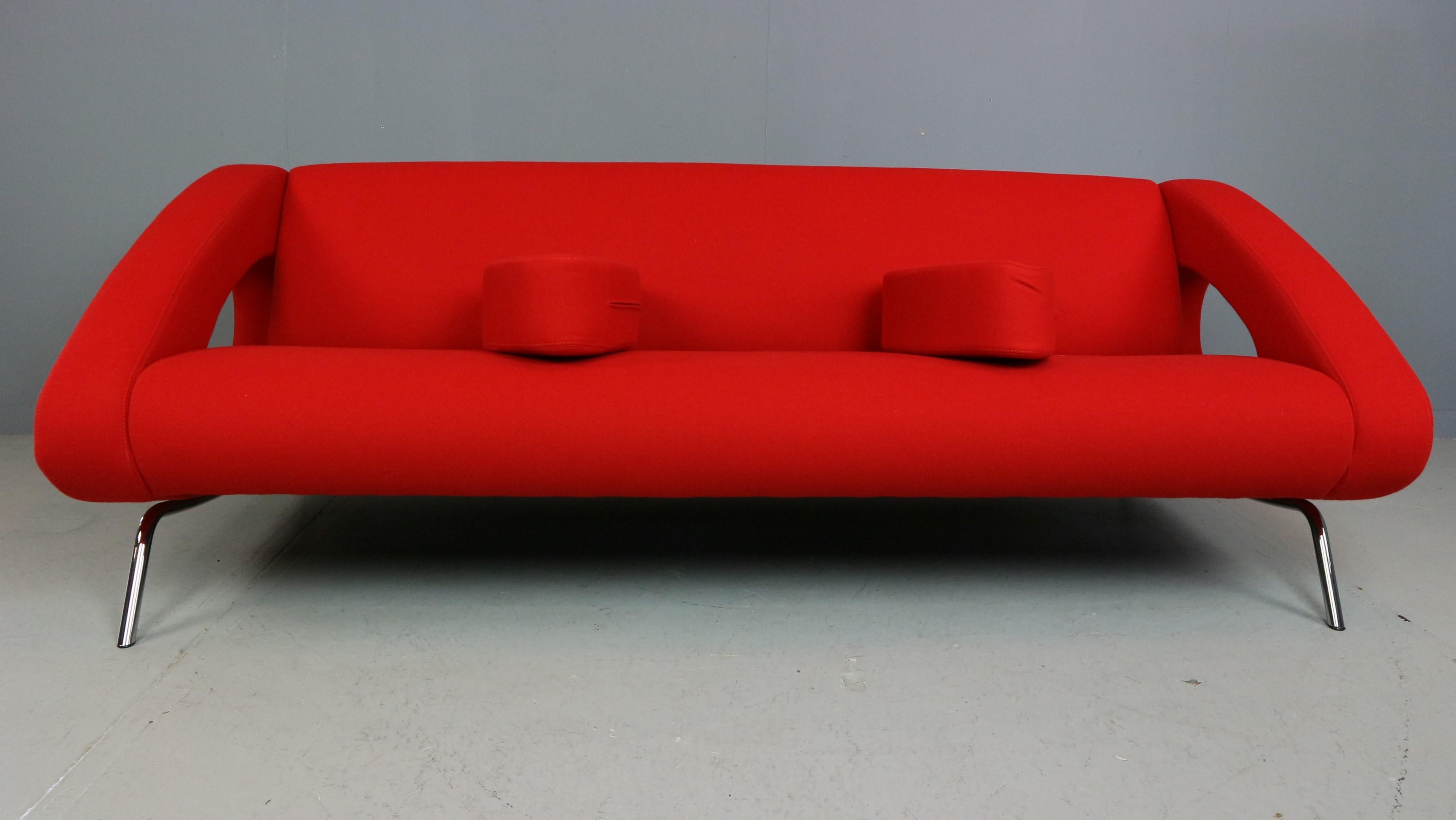 Isobel sofa design Van Der Kley - Artifort 2003 5