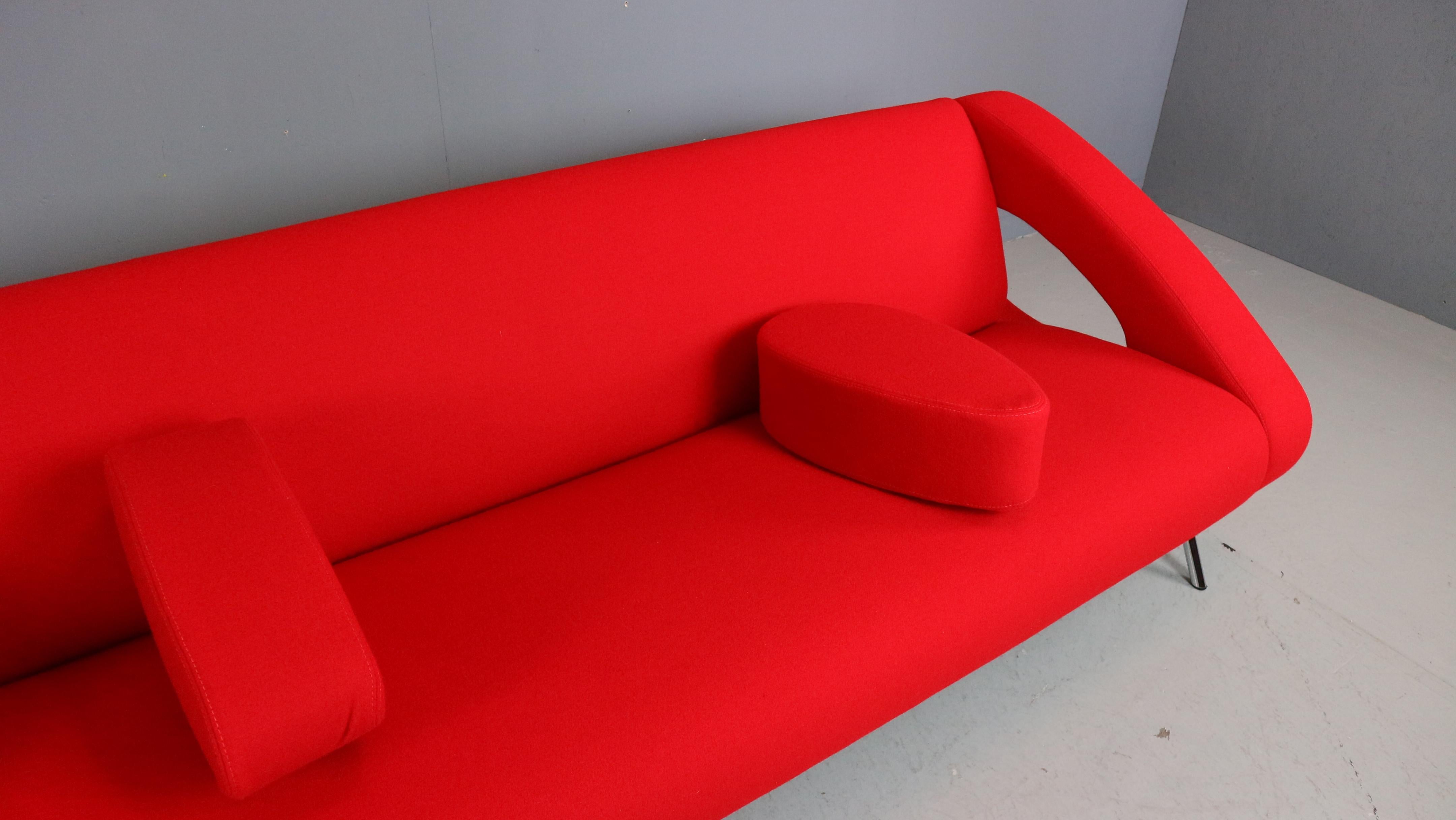 Isobel sofa design Van Der Kley - Artifort 2003 1
