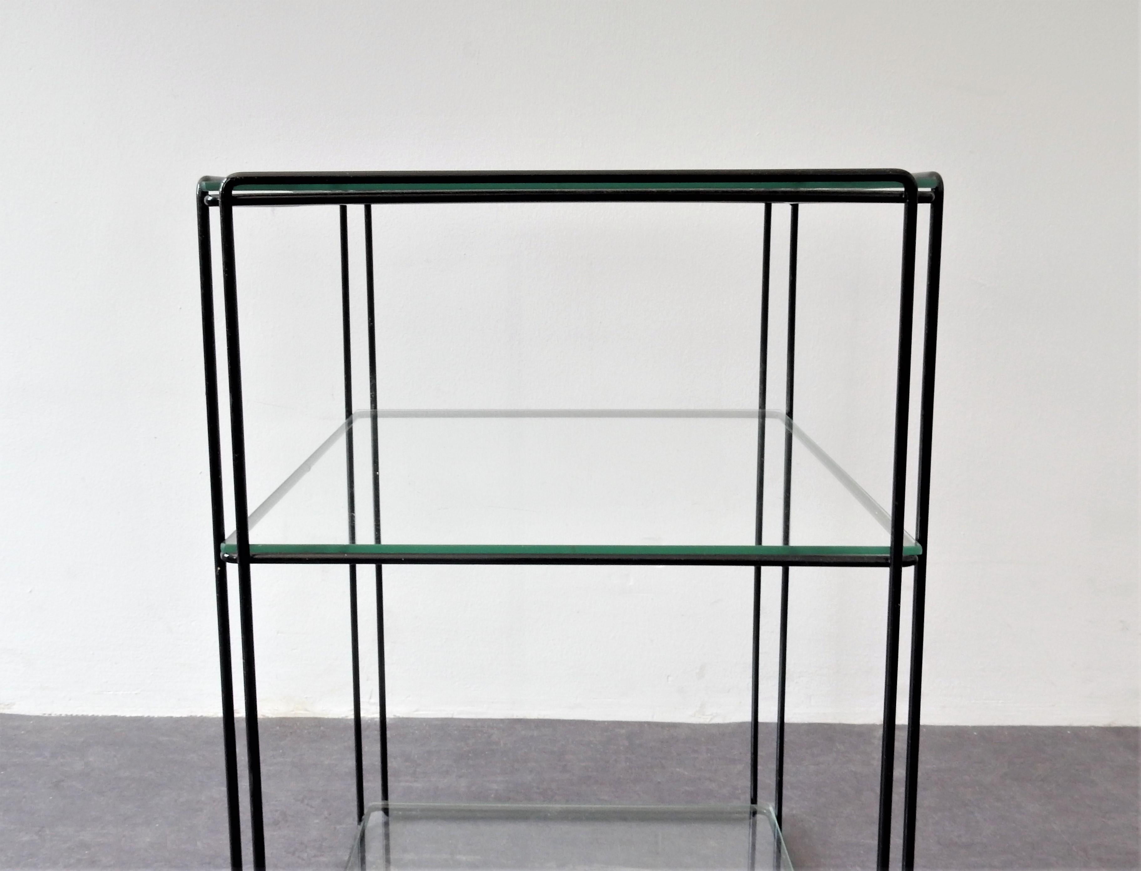 Isocele Metal and Glass Side Table by Max Sauze, France, 1970s In Good Condition For Sale In Steenwijk, NL