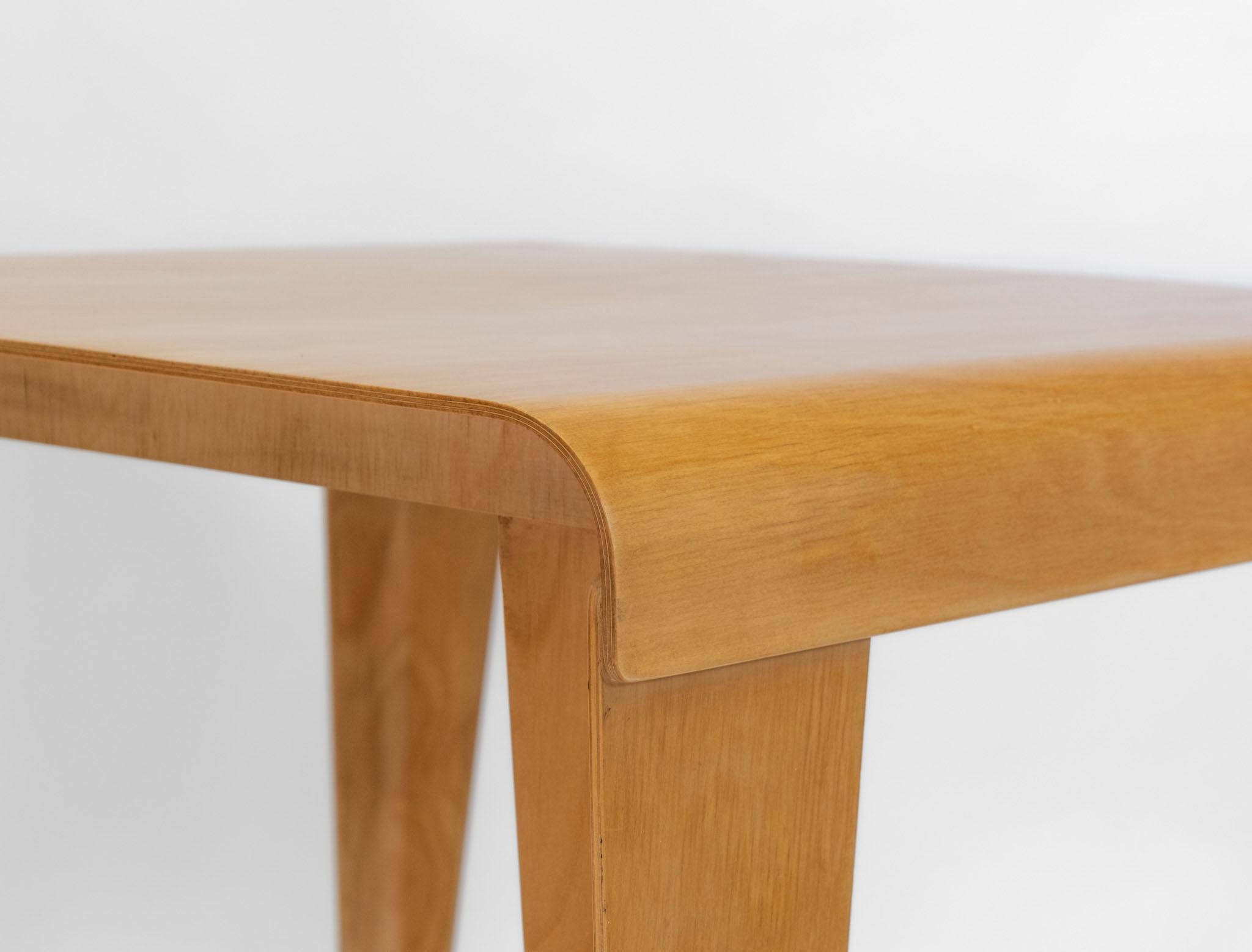 Britannique Table de salle à manger Isokon Plus par Windmill Furniture conçue par Marcel Breuer en vente