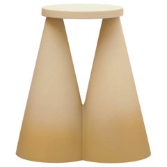Isola/ Keramik-Beistelltisch/ Honig, entworfen von Cara/Davide für Portego