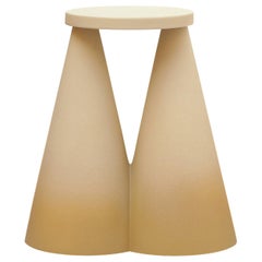 Isola/ Tavolino in ceramica/ Honey, design di Cara/Davide per Portego