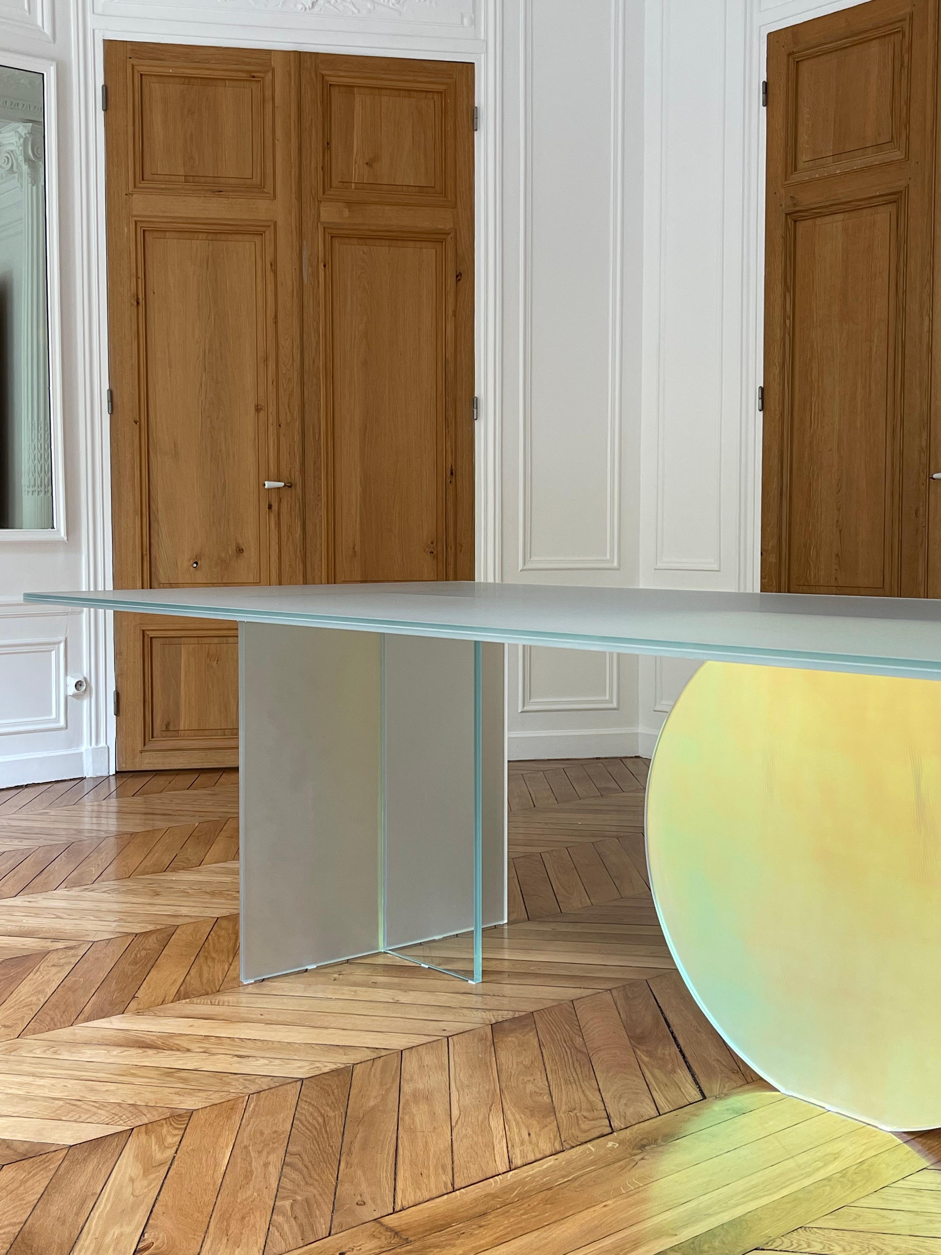 Isola Satin Dining Table by Brajak Vitberg For Sale 3