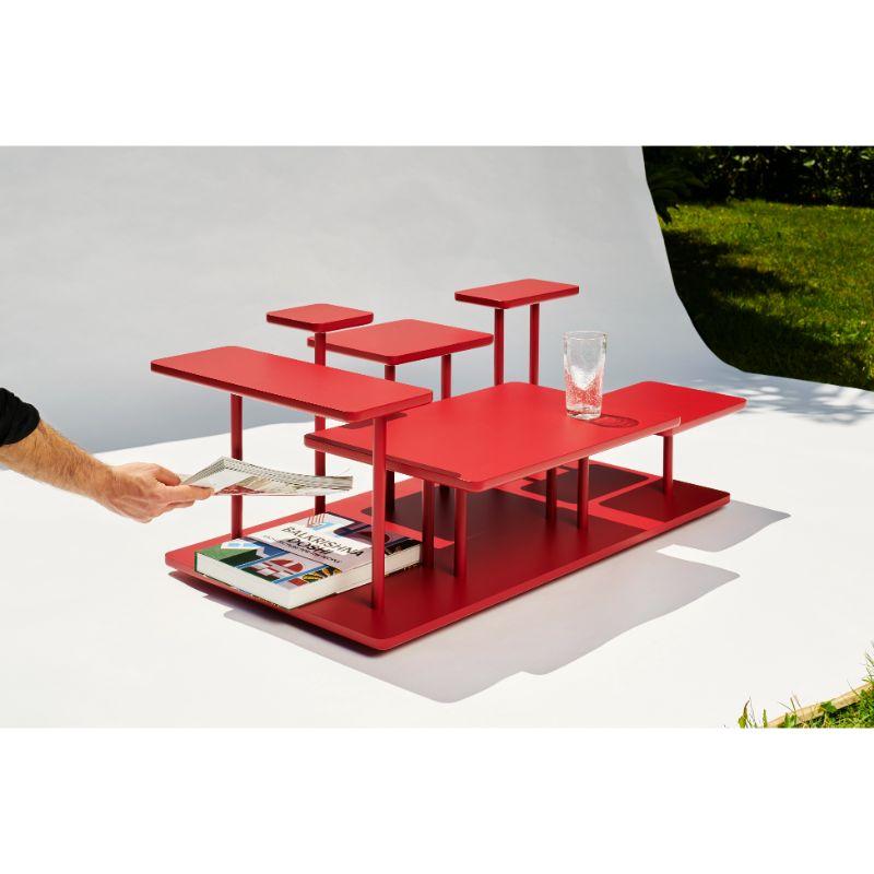 Isole, table basse rouge rubis d'Atelier Ferraro Neuf - En vente à Geneve, CH