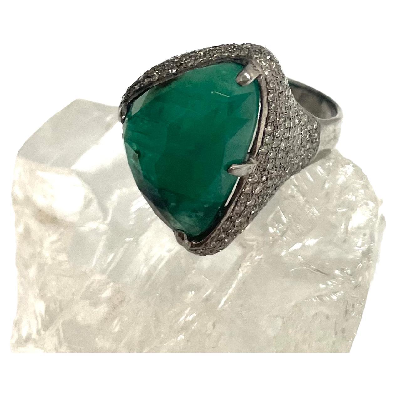 Isosceles Triangle Faceted Emerald with Pave Diamond Ring For Sale 1
