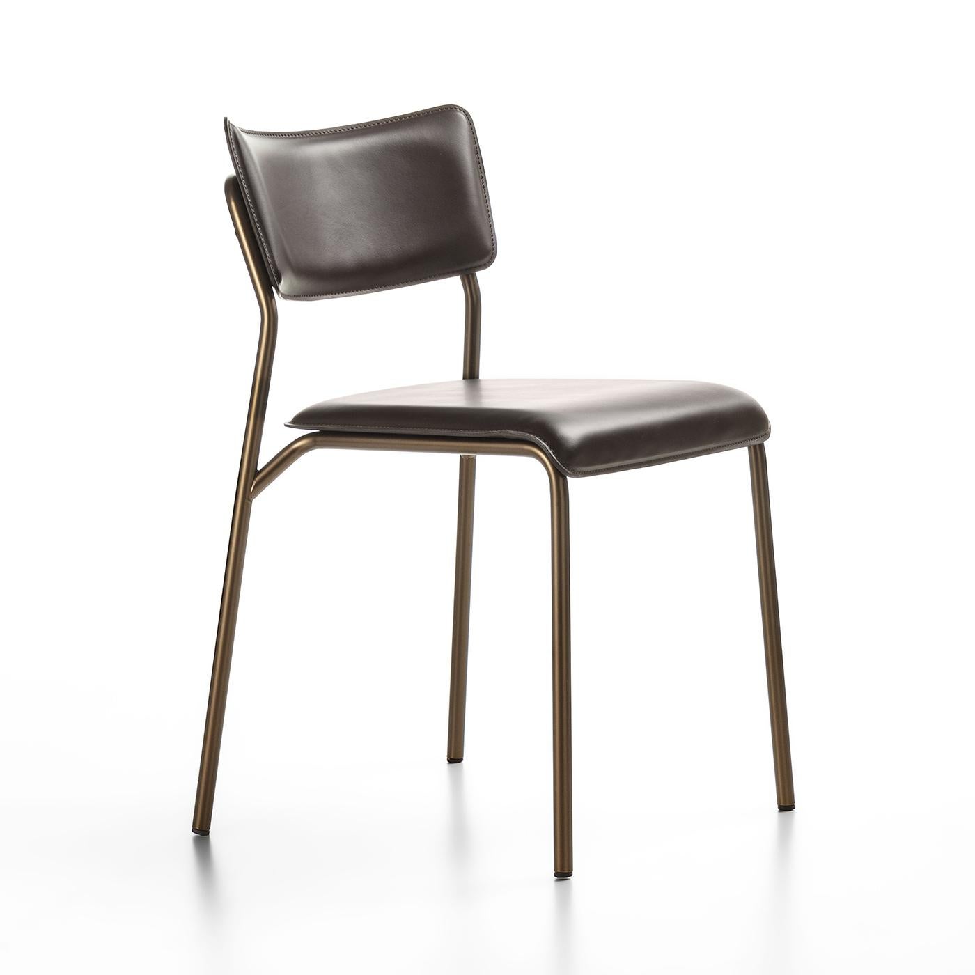 Isotta Leather Chair by Enrico Pellizzoni In New Condition For Sale In Milan, IT