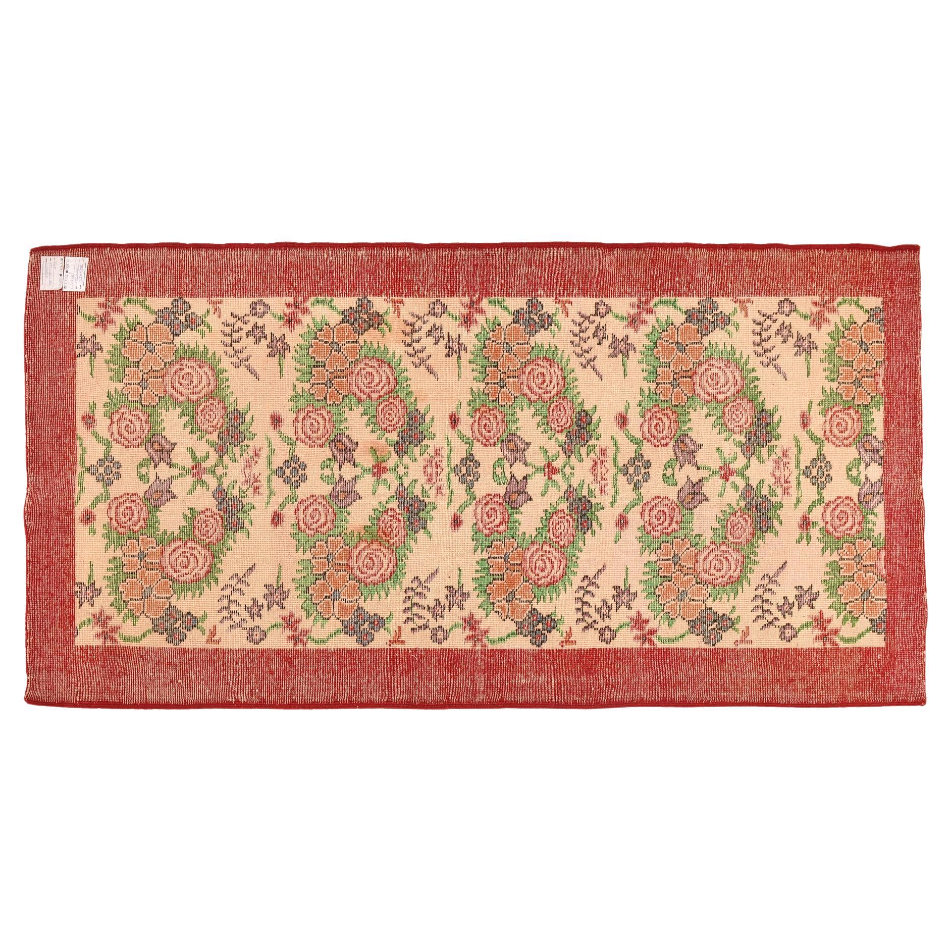 Other Isparta Carpet with Bunches of Flowers For Sale